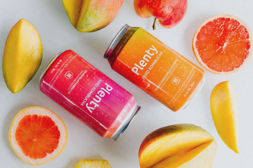 Plenty Hard Kombucha is made with 100% premium organic fruits and botanicals that are high in antioxidants.